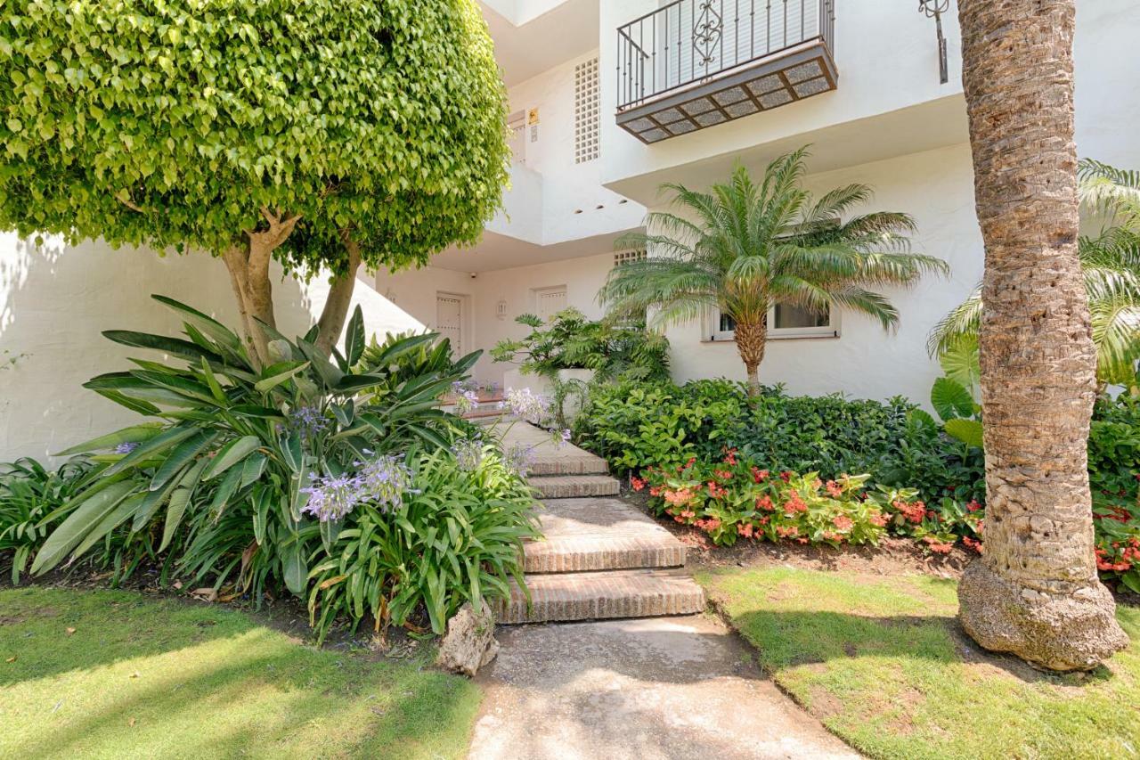 Hanami Alcazaba Beach Front Sea View Estepona Exterior foto